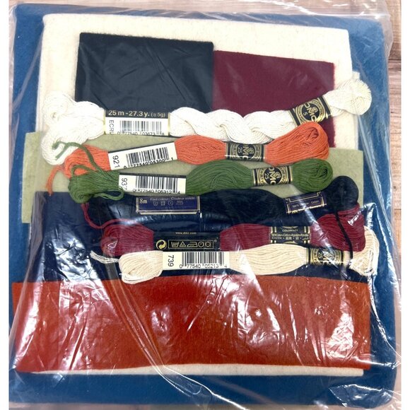 Country Stitches Winter Gathering Tree Skirt Kit  Complete Pattern & Felt Set Fo - Picture 3 of 4